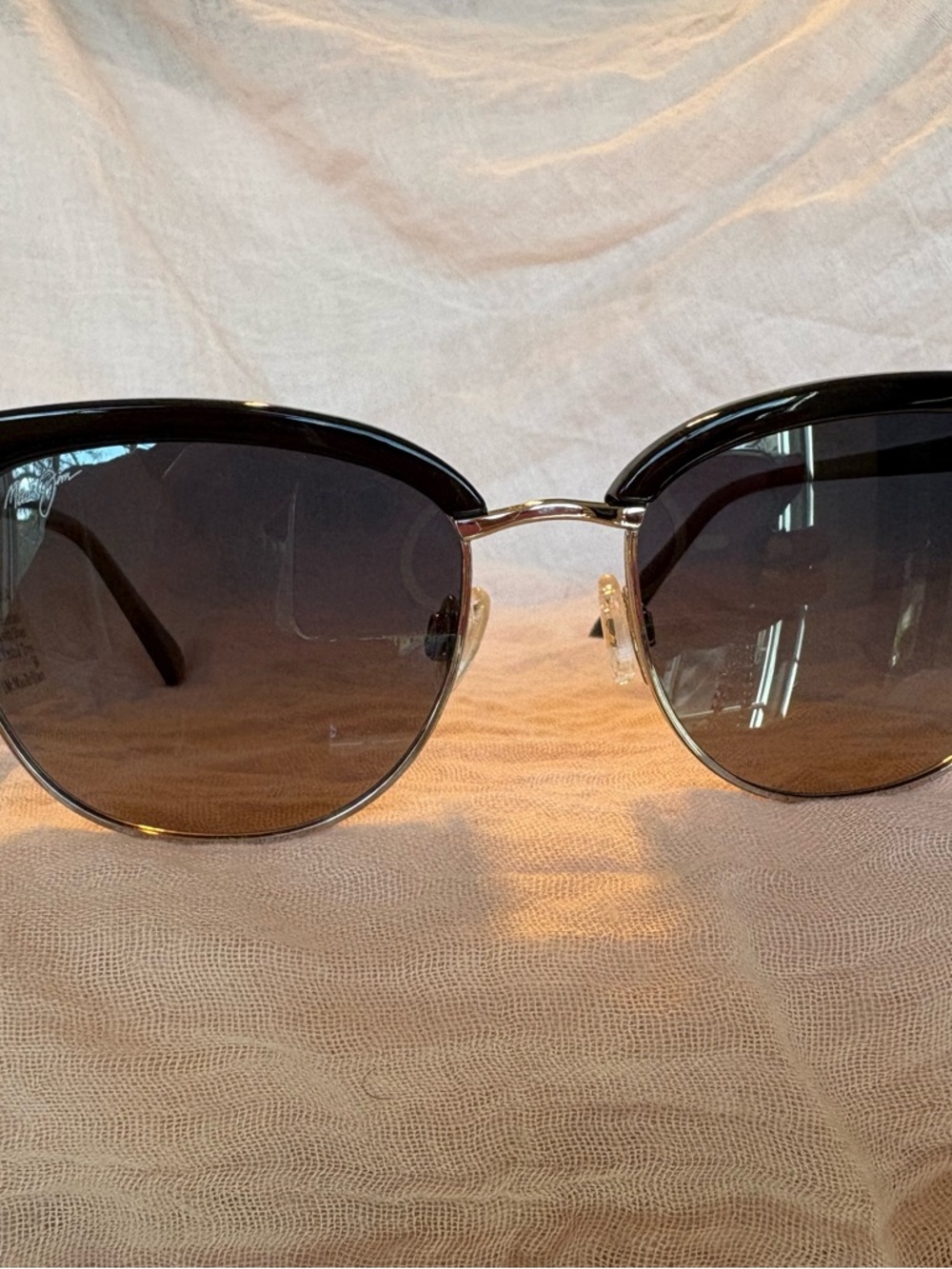Maui Jim Women’s Sunglasses - Black Frame with Brown Gradient Lenses